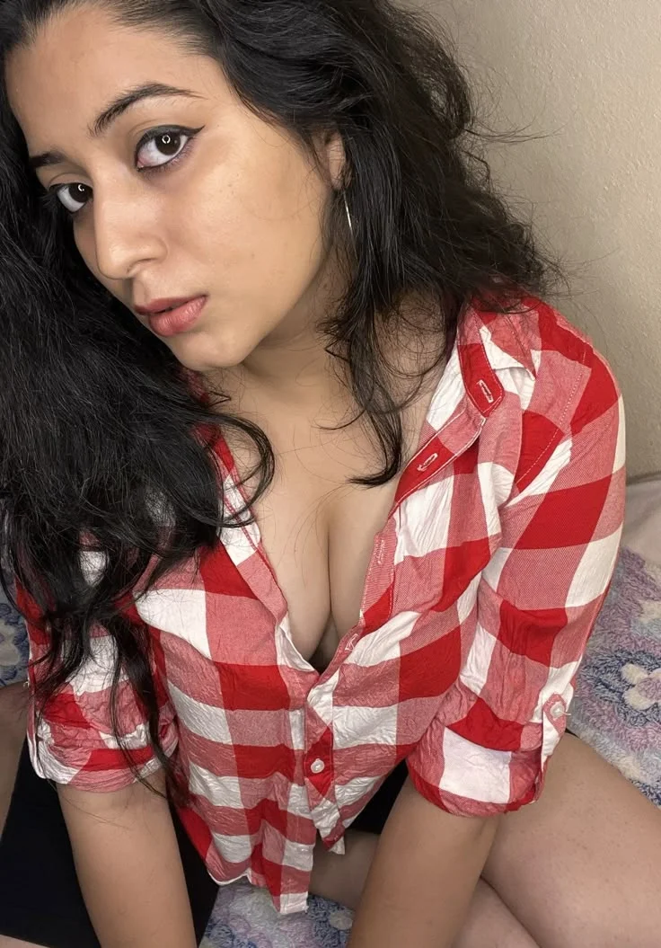 Harini Kolkata Escort