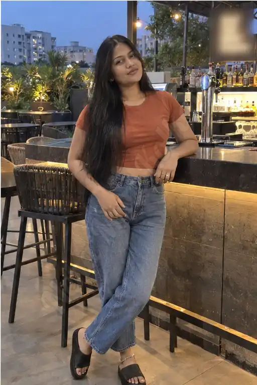 Ishita, 23, girlfriend experience in New Town, Kolkata